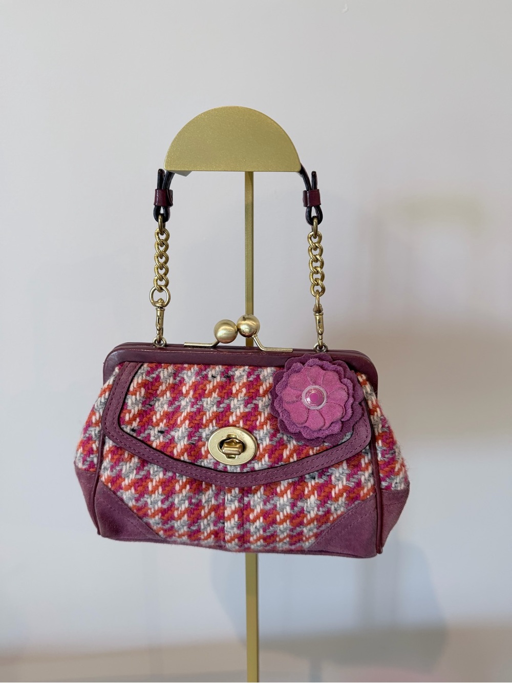 Coach Hamptons Houndstooth Limited Edition Tweed Framed Bag (Style 8F45)